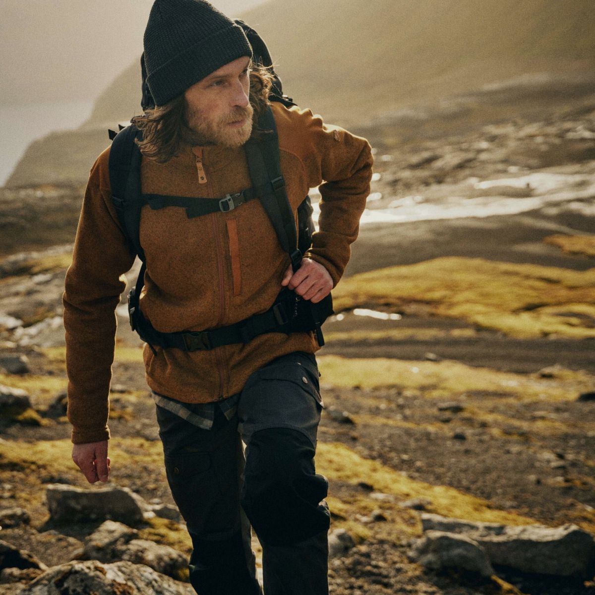 FJÄLLRÄVEN Skogsö Padded Jacket M Dark Grey