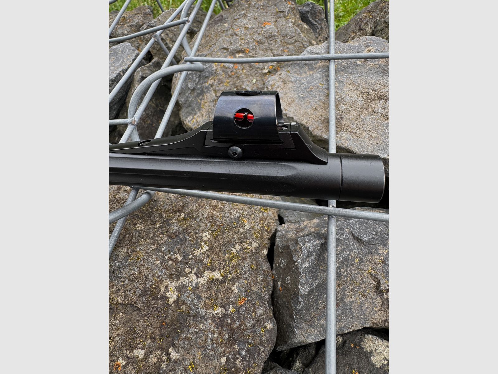 Browning BAR MK3 Tracker 9.3*62 with Holosun red dot sight and Picatinny rail - like new