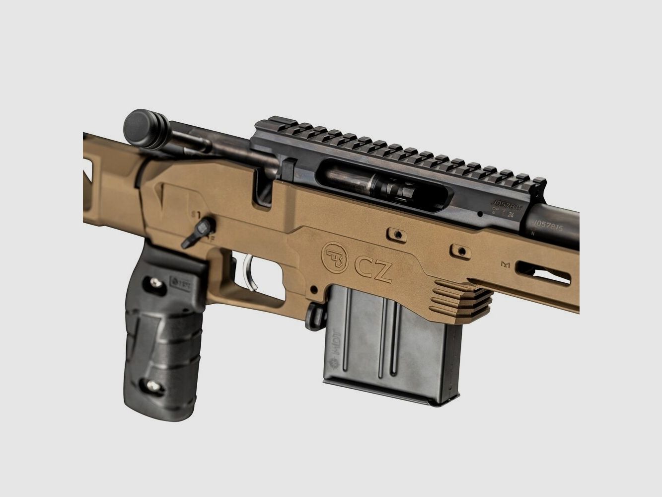 CZ Repetitiegeweer 600+ MDT Deep Bronze 6,5 Creedmoor