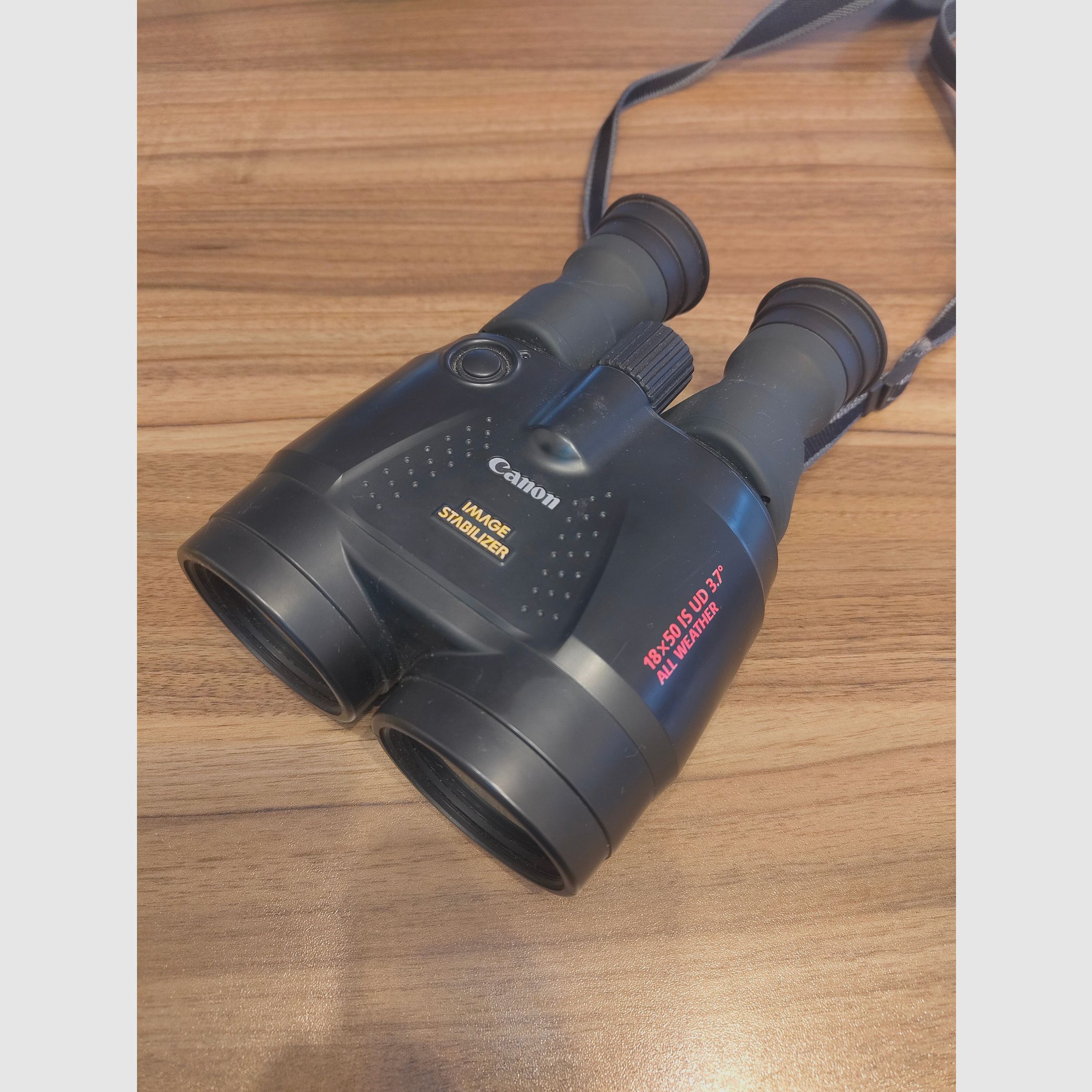 Canon lornetka 18x50 IS AW z stabilizatorem obrazu