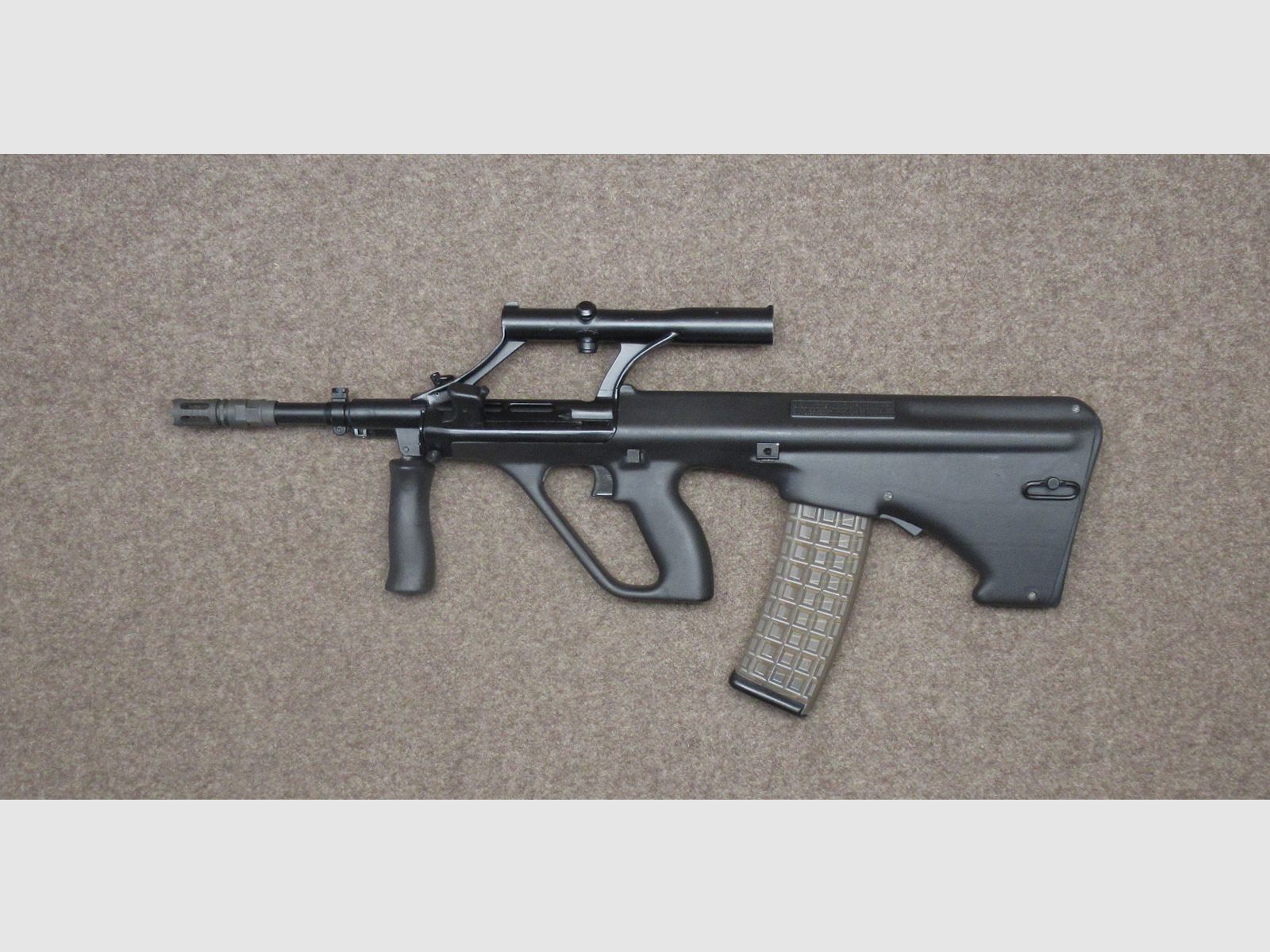 Selbstladegewehr STEYR mod. AUG SA Kal. 5.56mm, Bild 2 von 3