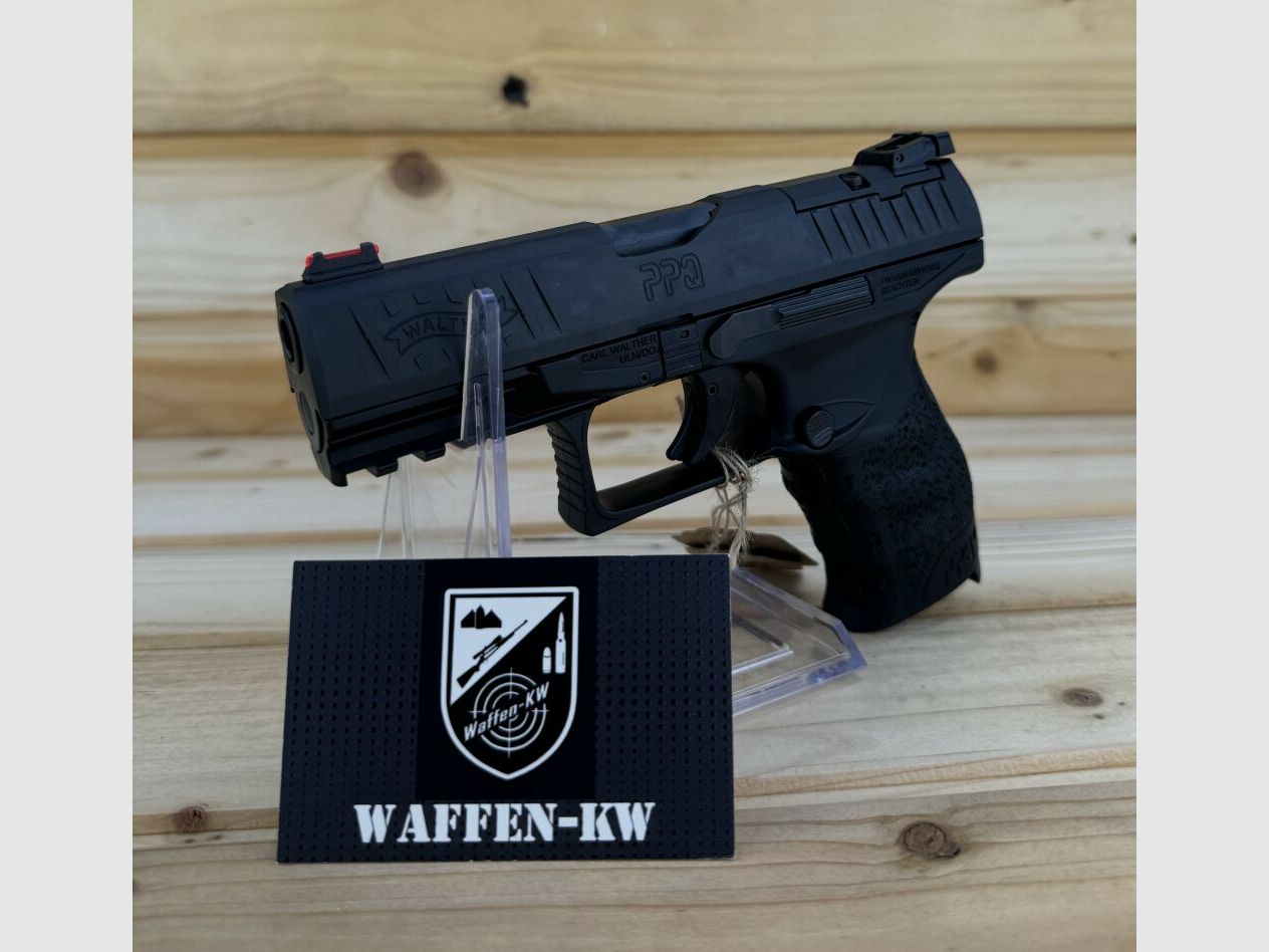 Arme de démonstration Carl Walther pistolet semi-automatique PPQ M2 9x19 9mm Luger 15R/17R 9mmLuger