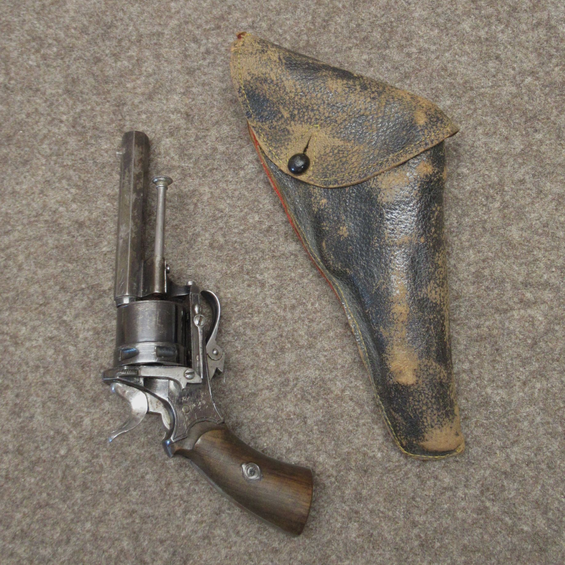 Belgischer handgefertigter Revolver Kal. .320, Bild 3 von 3