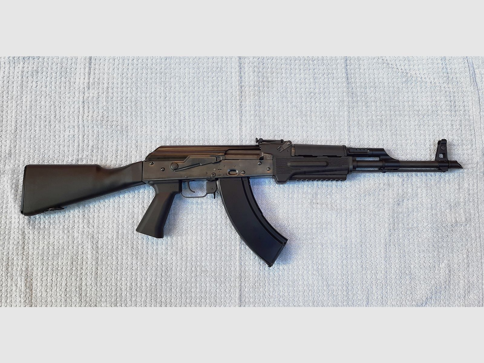 AK 47 SOFTAIR  CO2 CAL. .177 NBB