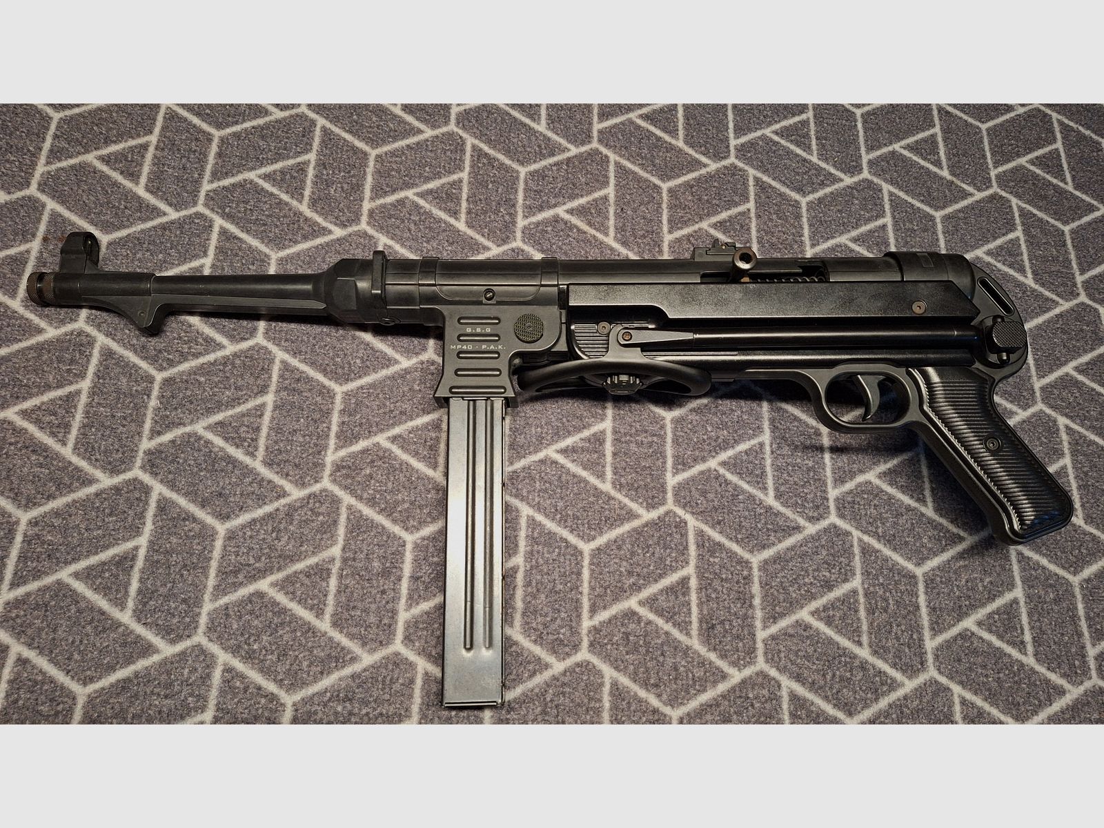 MP40 G.S.G. Pistolet maszynowy z sygnałem 9 mm P.A.K.