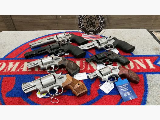 Smith & Wesson
