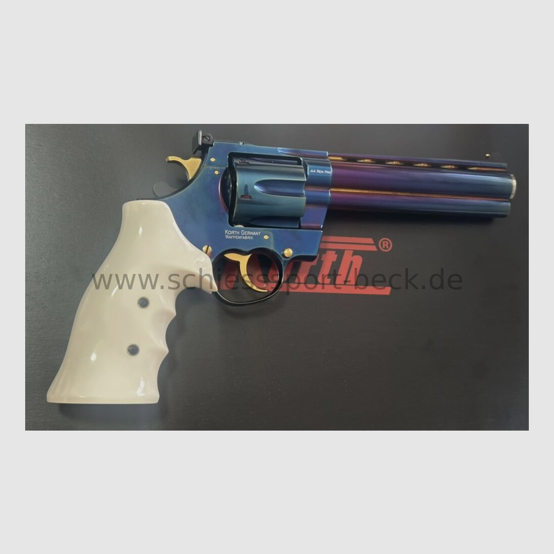 KORTH Classic Revolver 6 Zoll Blau Hochglänzend .44 Magnum
