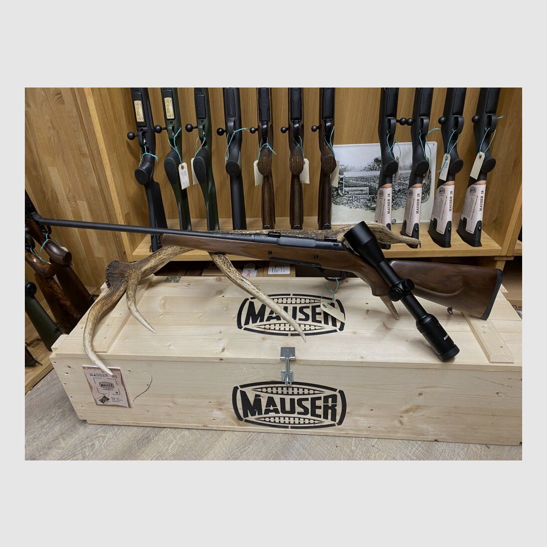 Haenel Jaeger 10, mit Bauer HD 2-12x50