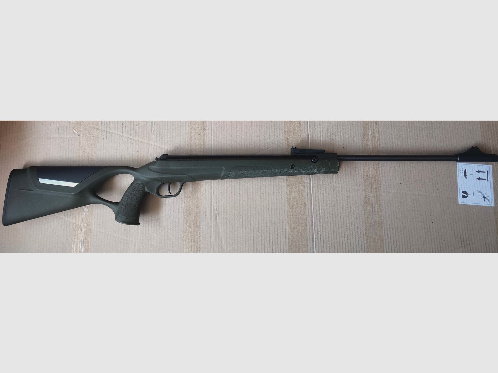 ⚠️ Achtung Sammler Diana 34 EMS Legion ètranger Sonderauflage 514 von 999 Farbe OD GREEN, Nur drei Diablos zur Probe Geschossen, Optisch sowie Funktionell in einem guten Zustand, Kaliber 4,5mm,  3Angefangene Dosen Diablos +Schalldämpfer 4,5mm mit F-Zeichen , ⚠️ Versandkosten Frei!! 