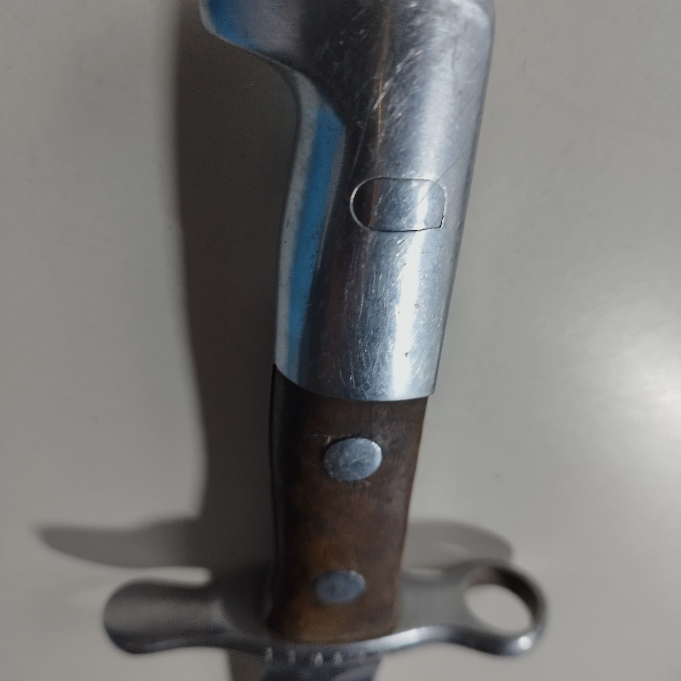 Schweizer Bajonett "Elsner Schwyz" Modell 1918 mit Metallscheide