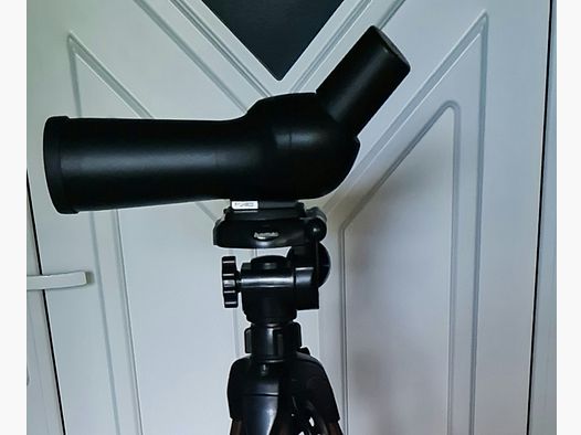 Stativ  Hama mit Spektiv Vanguard