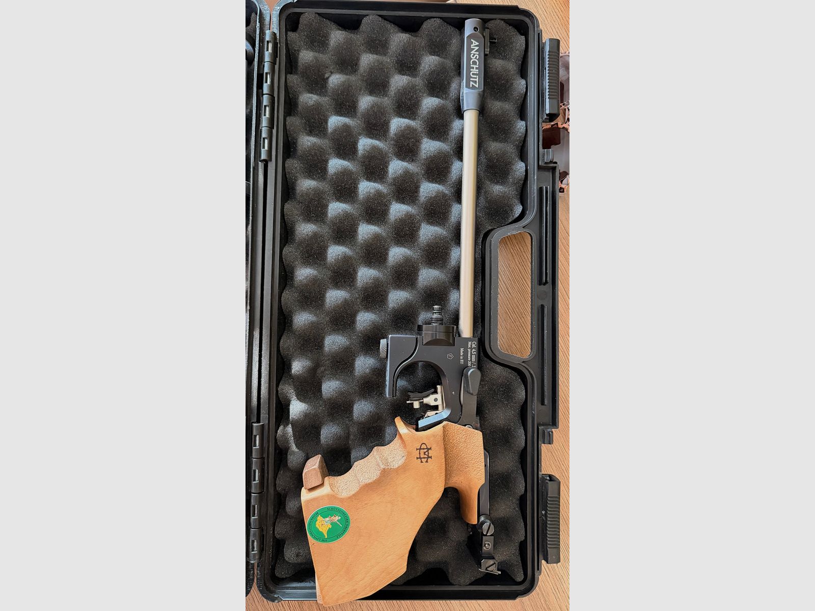 Pistola ad aria compressa Anschütz LP-@
