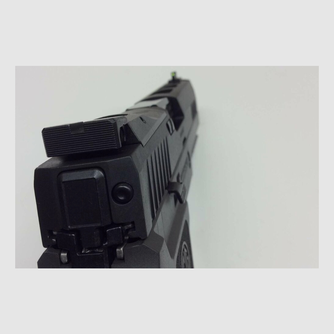 SIG Sauer Sig Sauer P320 OR met holster 9mmLuger