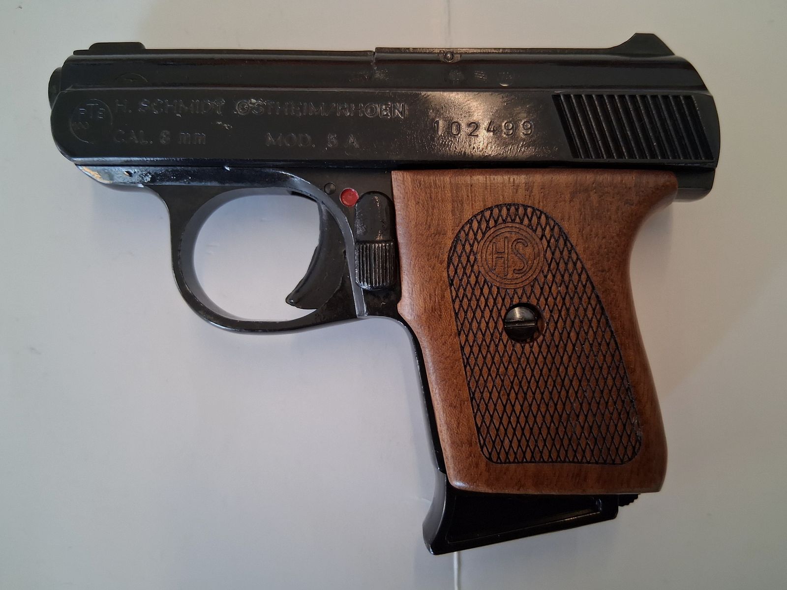 Sammler aufgepasst !!! HS Mod. 5A "G" Holzgriffschalen, Ersatzmagazin, TOP Zustand, ungeschossen