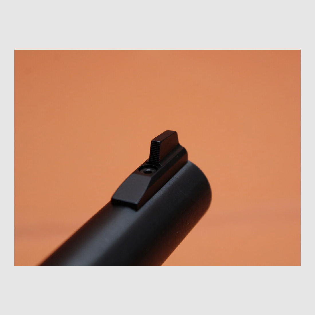 Ruger Ha.Pistole .22lr Ruger MARK IV Target Black 5,5" Lauf/ Bull Barrel (.22lfB/.22L.R. MK4)