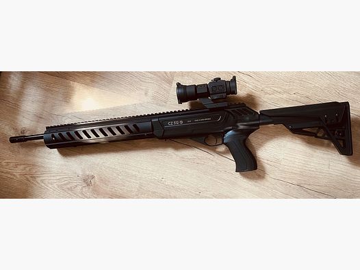 CZ 512 Tactical (KK Selbstlader) mit Holosun Red Dot