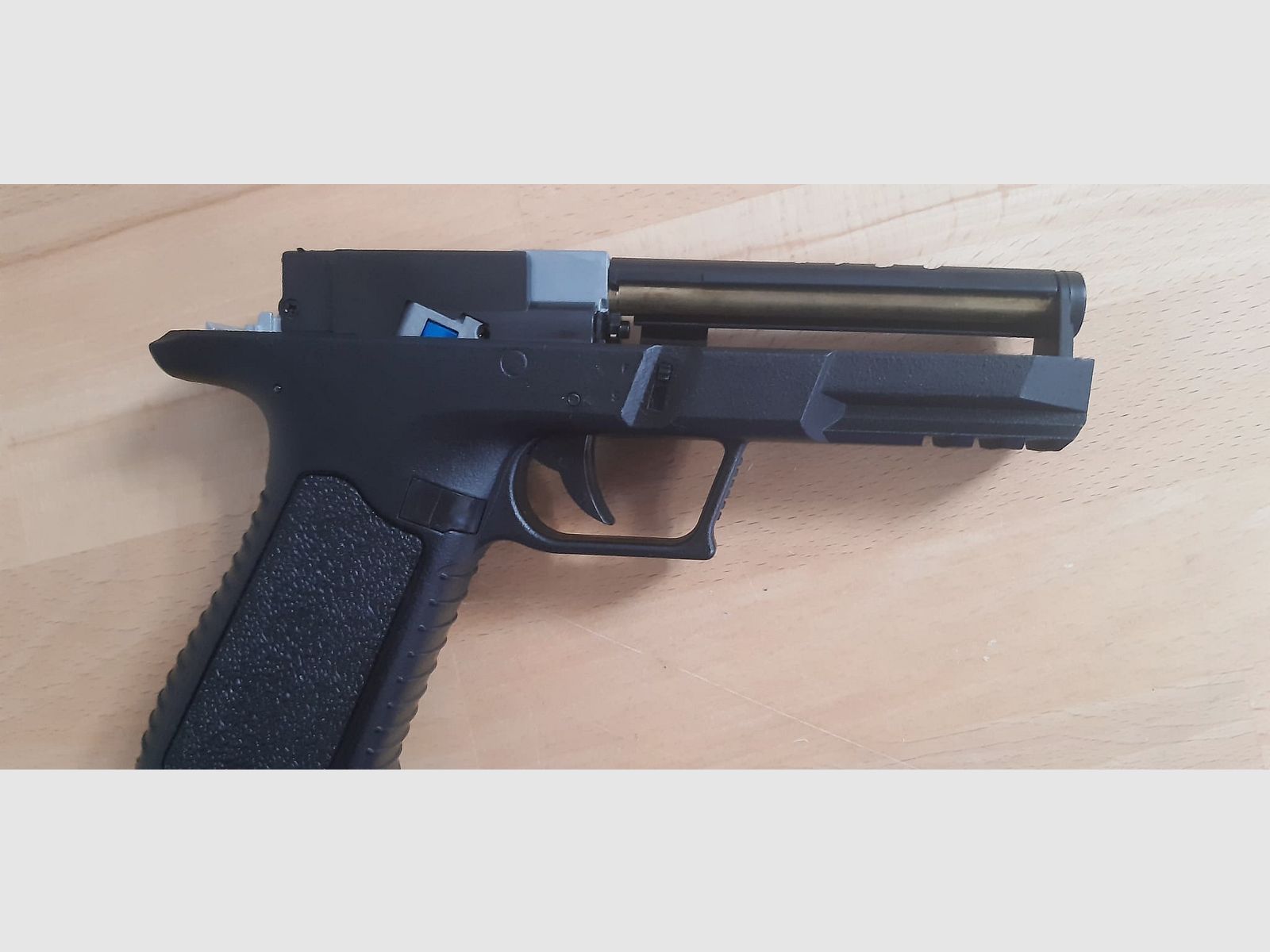 Cyma CM127 Airsoftpistole AEP 0,5Joule 