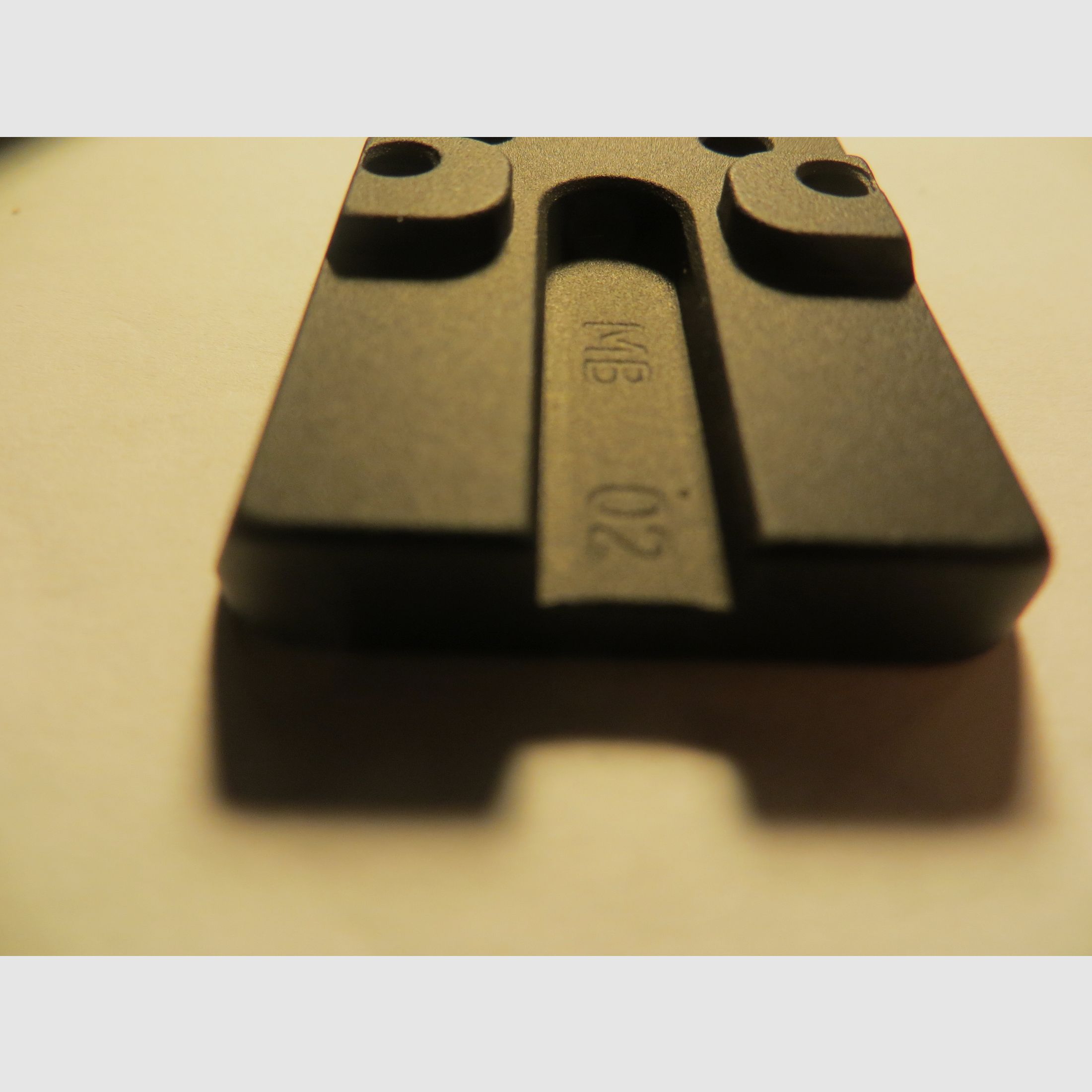 Leuchtpunktvisier TRIJICON  RM 07 RMR 6MOA mit verschiedene Foodprints