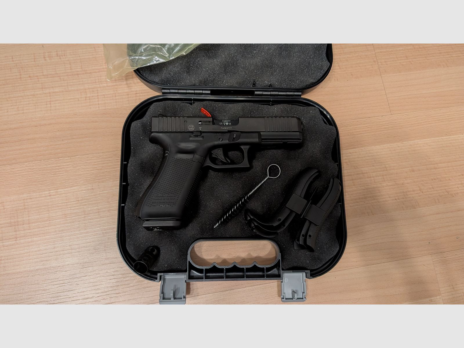 Glock 17 Gen 5 SV Stahlverschluss 9mm PAK Schreckschusspistole