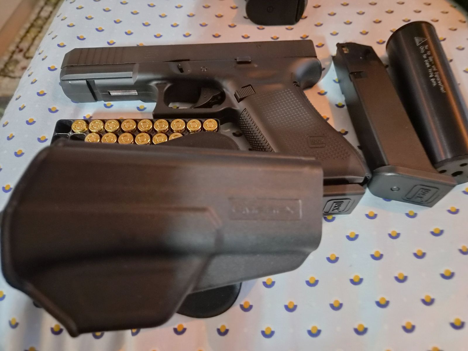 pistolet gazowy do odstraszania, zdjęcie 1 z 3