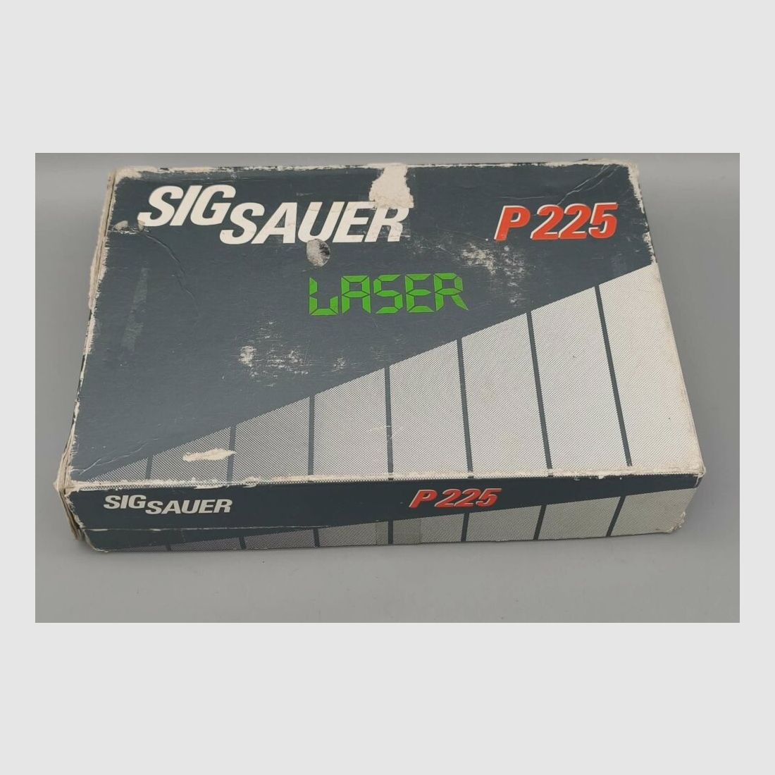 SIG Sauer P6 Laser Übungspistole der Polizei NRW "Grünwaffe" CQT" #986 ohne