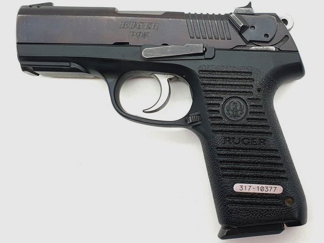 Pistola semiautomática Ruger P95