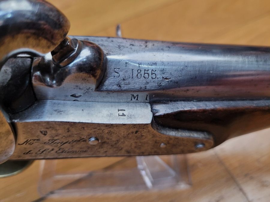 Sehr schöner französischer Pistol Modell 1822 TBIS – neu gebaut unter dem Zweiten Kaiserreich – M.I St Étienne – April 1855 – Mono-Nummer – Seltenheitszustand für ein sehr schönes Exemplar – TBE+, Bild 1 von 25