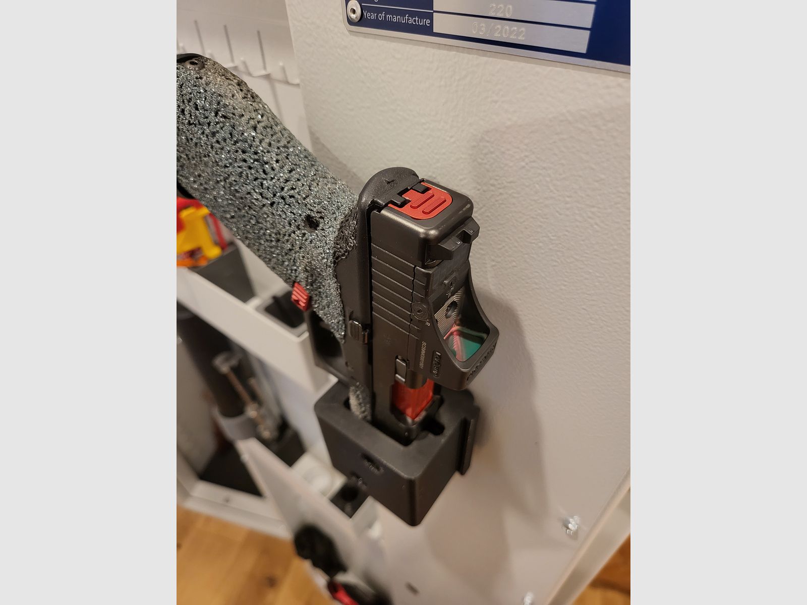 Pistool KURZWAFFE houder universele wapenkluis organizer magnetisch antislip