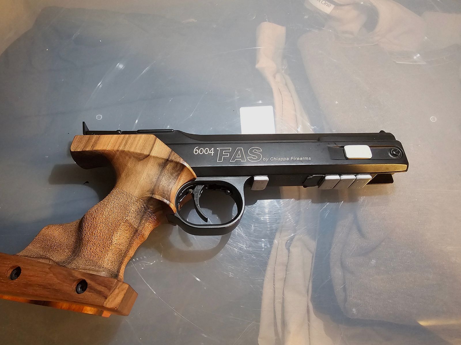  Matchpistole  6004 FAS by Chiappa Firearms Rechts