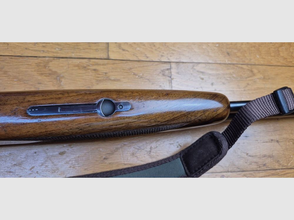 Sehr schönes Mixte-Gewehr von ANTONIO ZOLI — Kal. 12/70 und 7x65R gezogener Lauf — Waffen der Delfino-Serie, geprüft 1974 — Ein Haus, das bis zur Renaissance zurückreicht – Schöner ästhetischer Zustand – Ausgezeichneter mechanischer Zustand – Spiegelkanonen – TBE, Bild 16 von 43