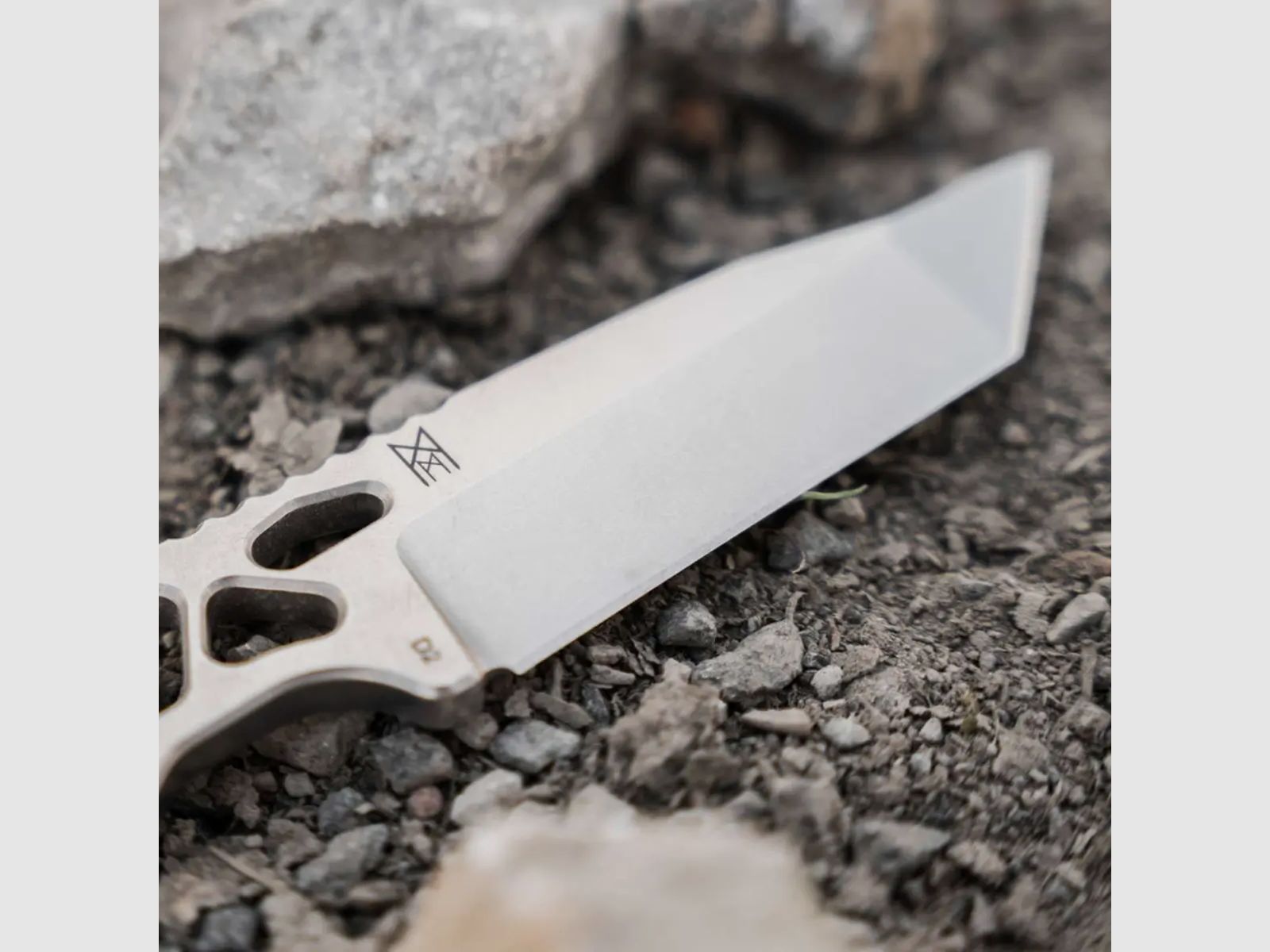 Böker Plus Superlight Tanto