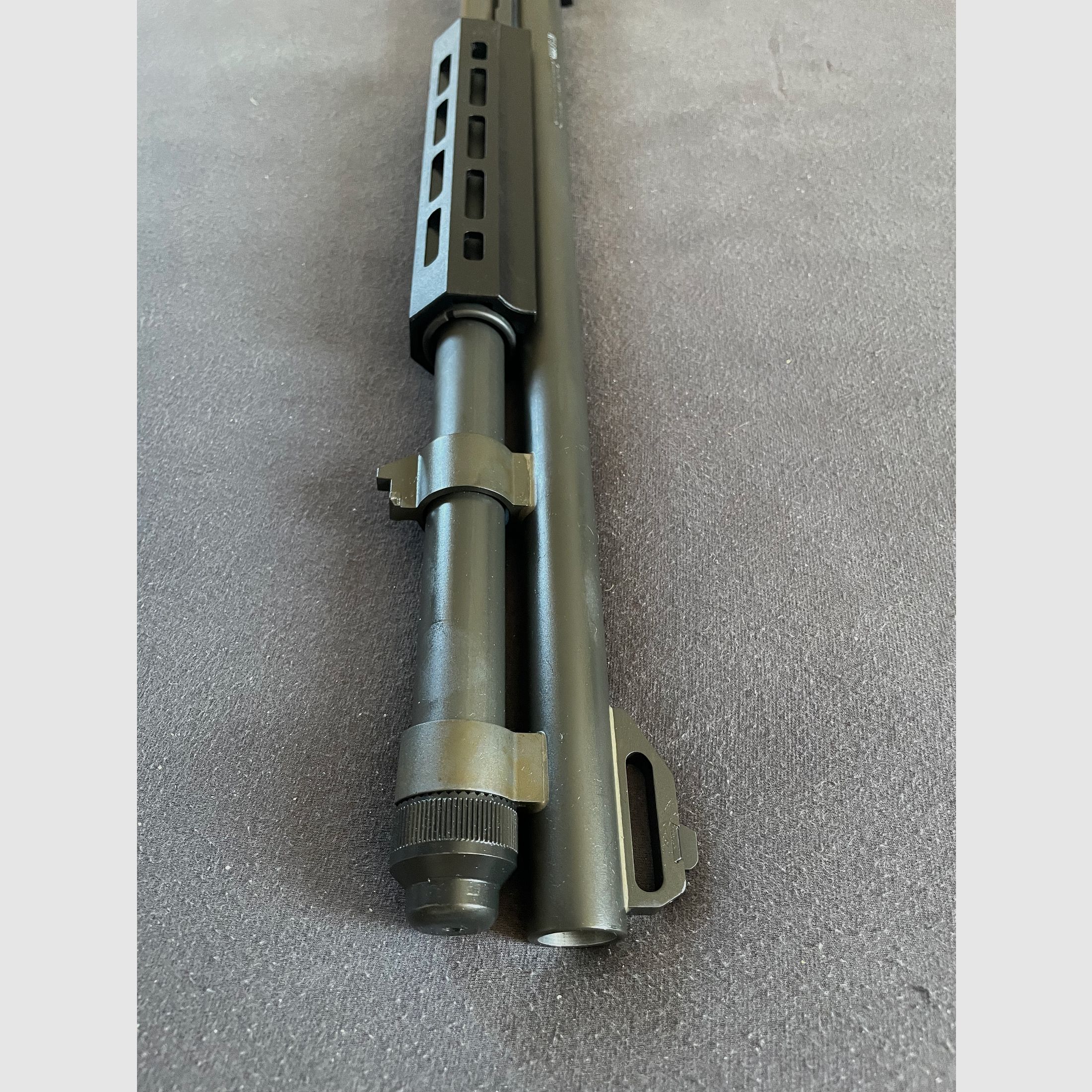 Mossberg 590 A1 M-Lock 20, Bild 5 von 5