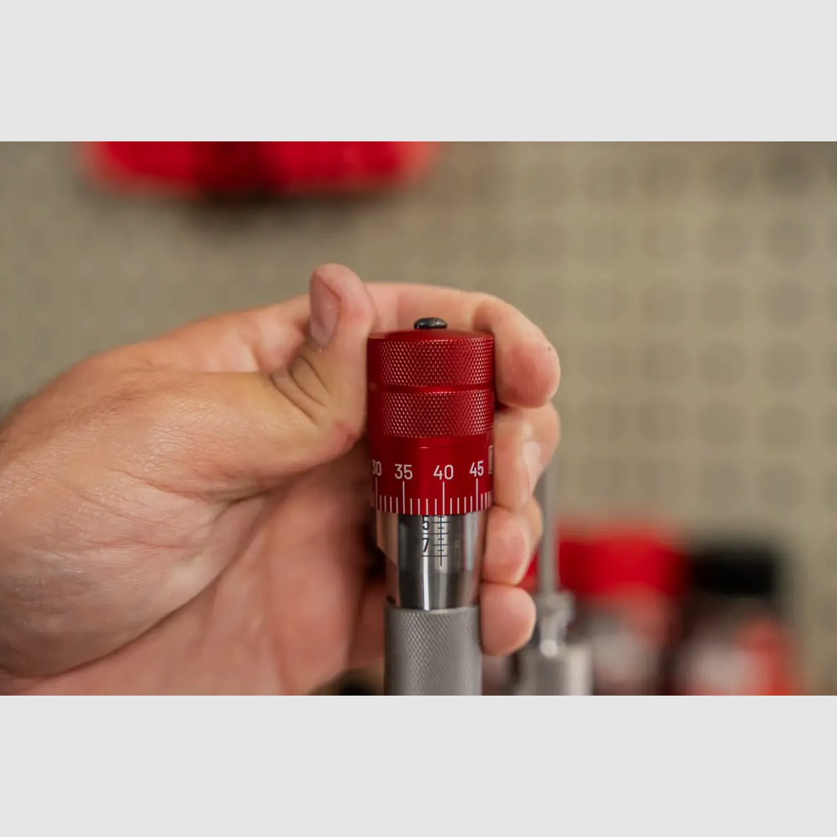 Hornady Click-Adjust Bullet Seating Micrometer / Micrometro per l'installazione dei proiettili con regolazione a scatto, immagine 4 di 7