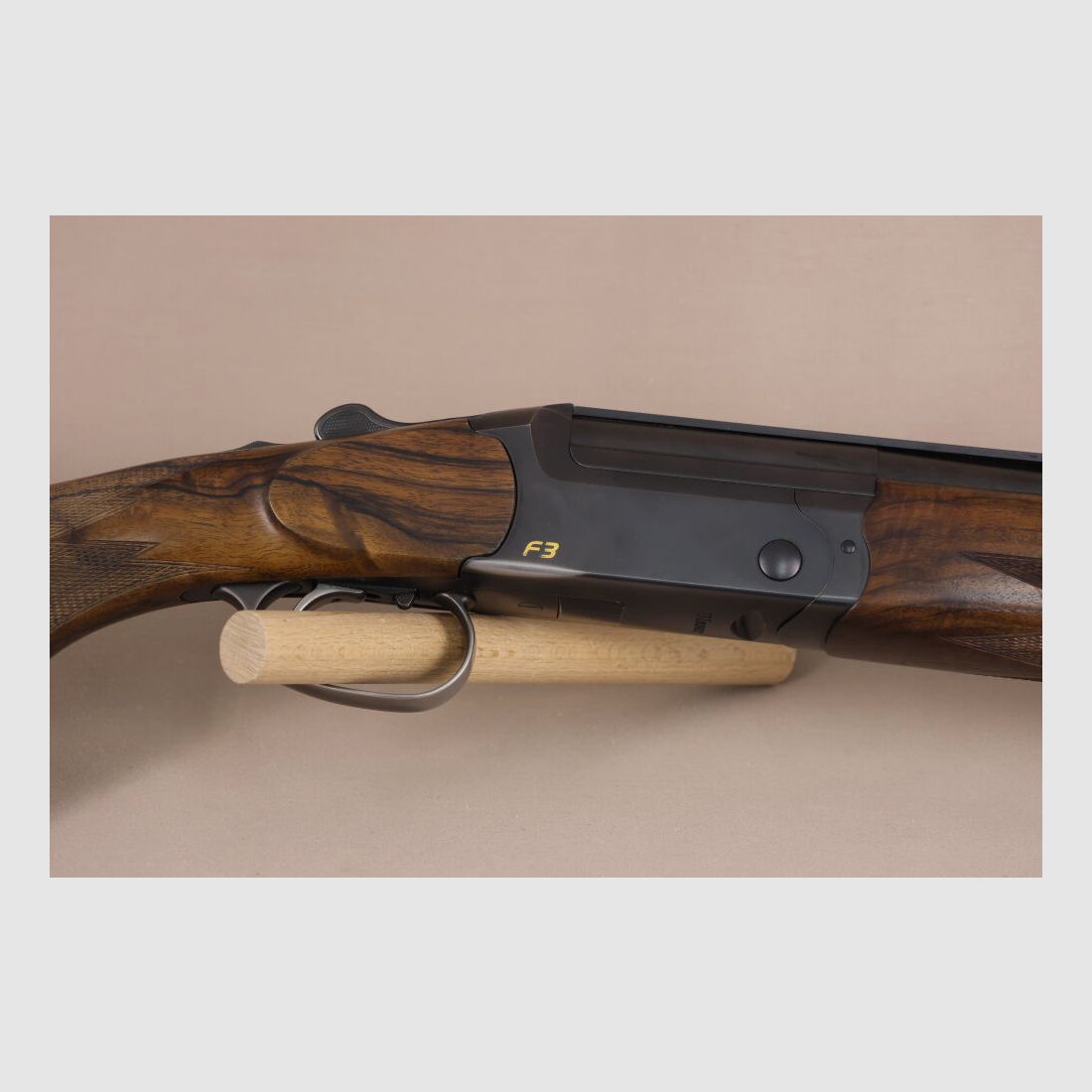 Blaser F3 // Handschäftung // Maserholz