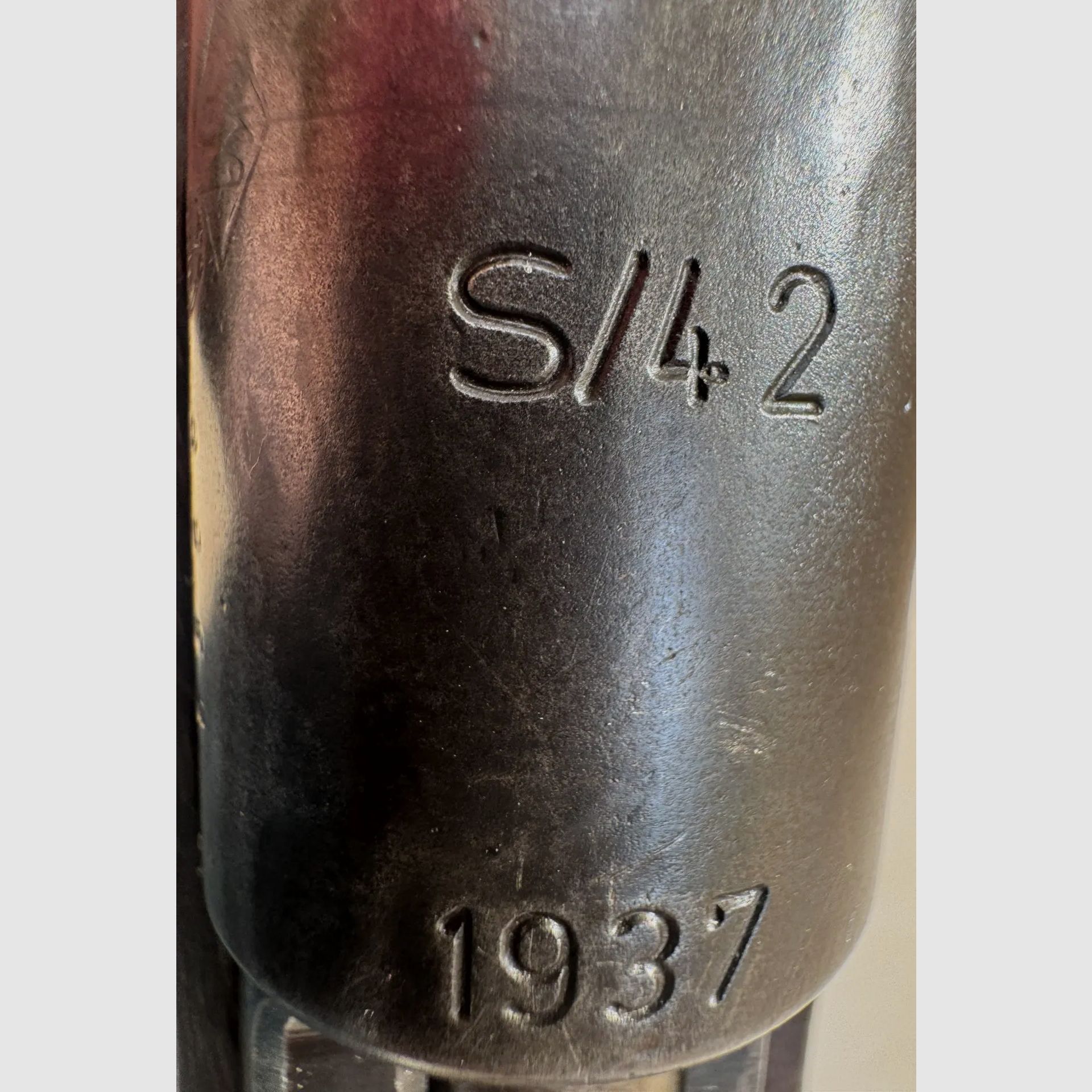 Mauser Karabiner 98k (K98k) – S/42 (1937) – Kaliber 8x57IS – mit WaA63-Abnahmestempeln