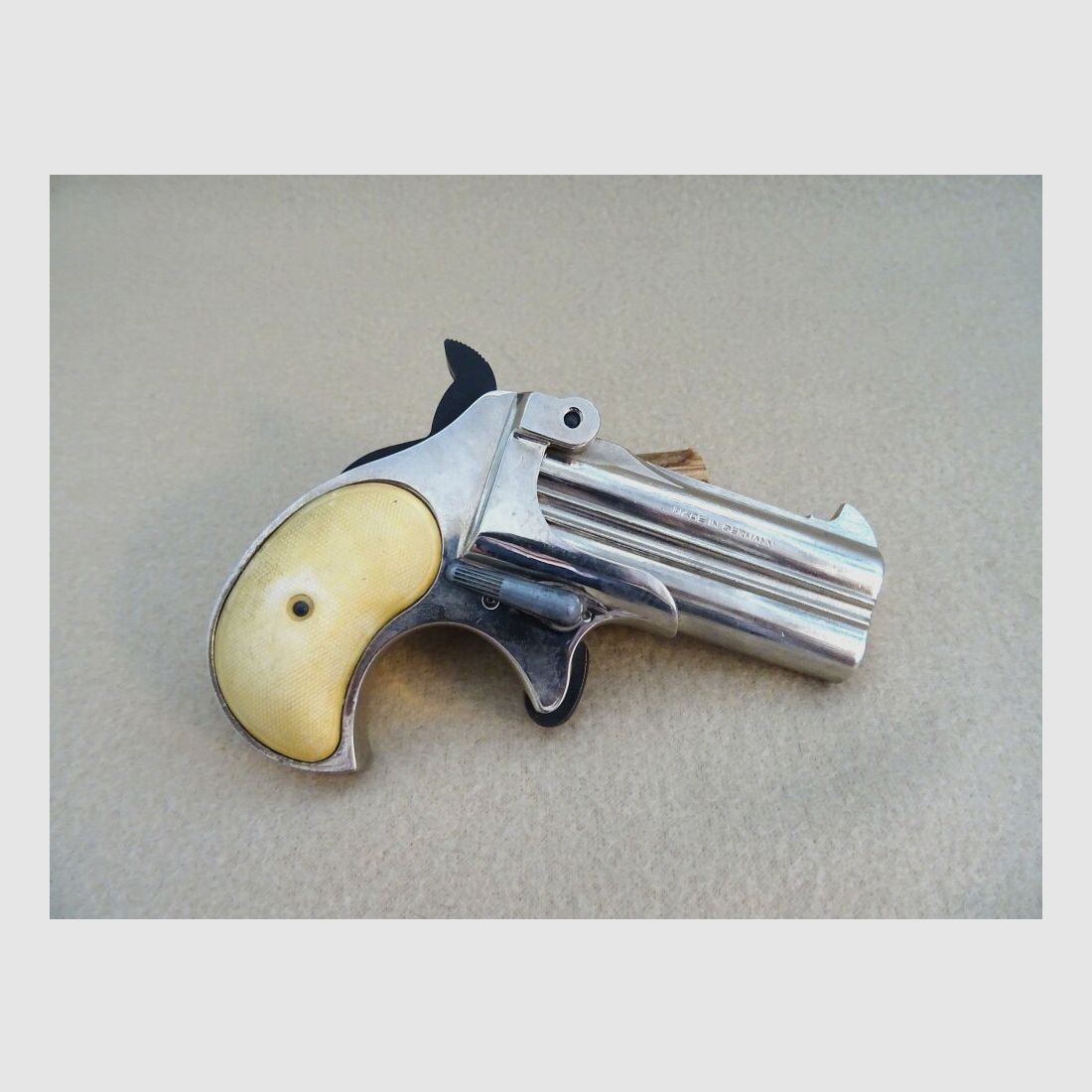 Derringer 17