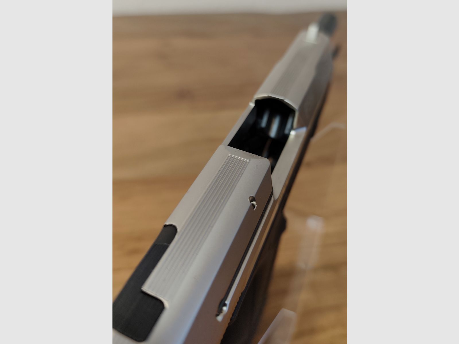 Wather P 99 Nickel kal. 9mm PTB 762 w stanie nowym