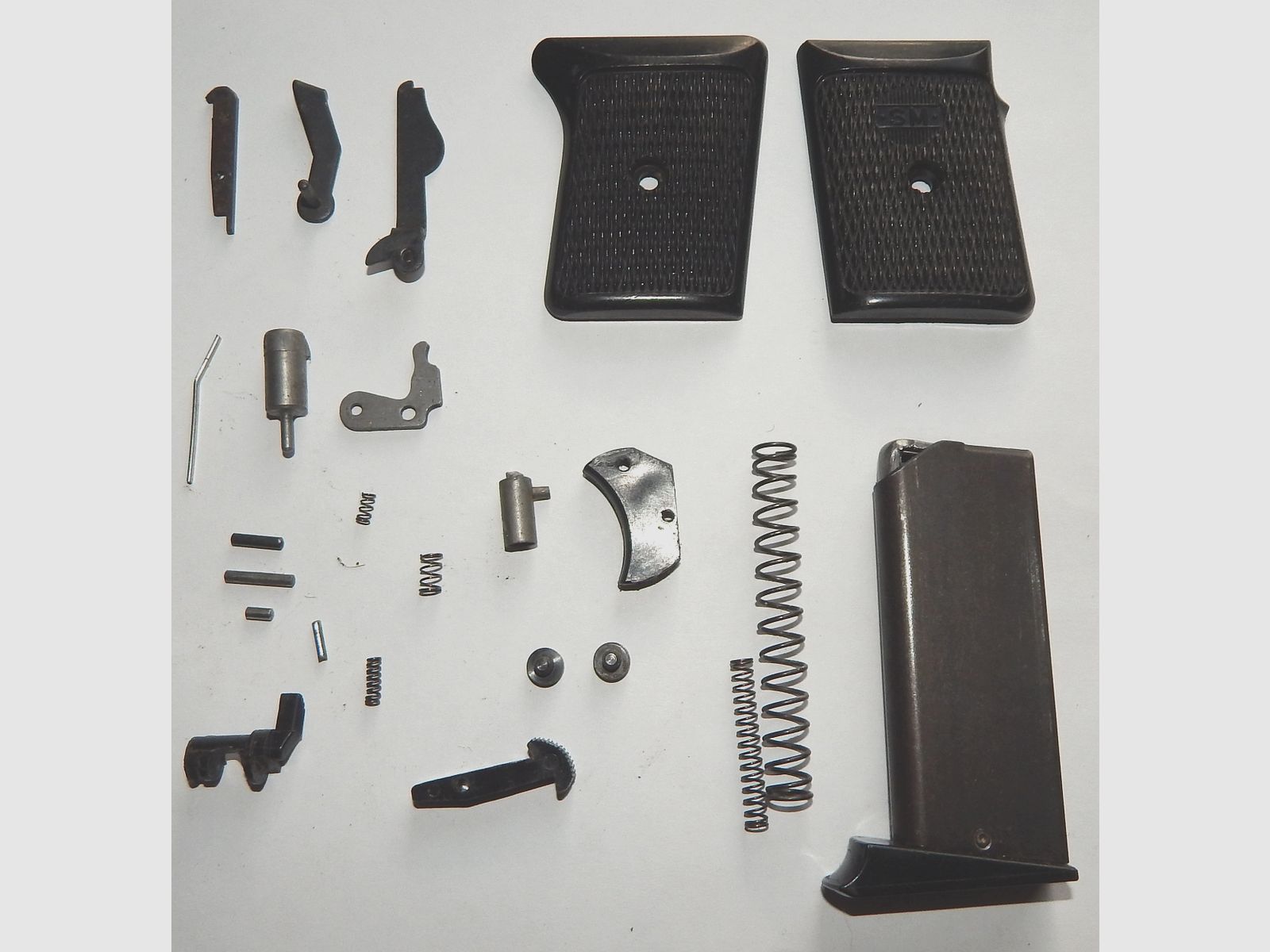 Ersatzteile für Pistole SM 10, 8 mmK