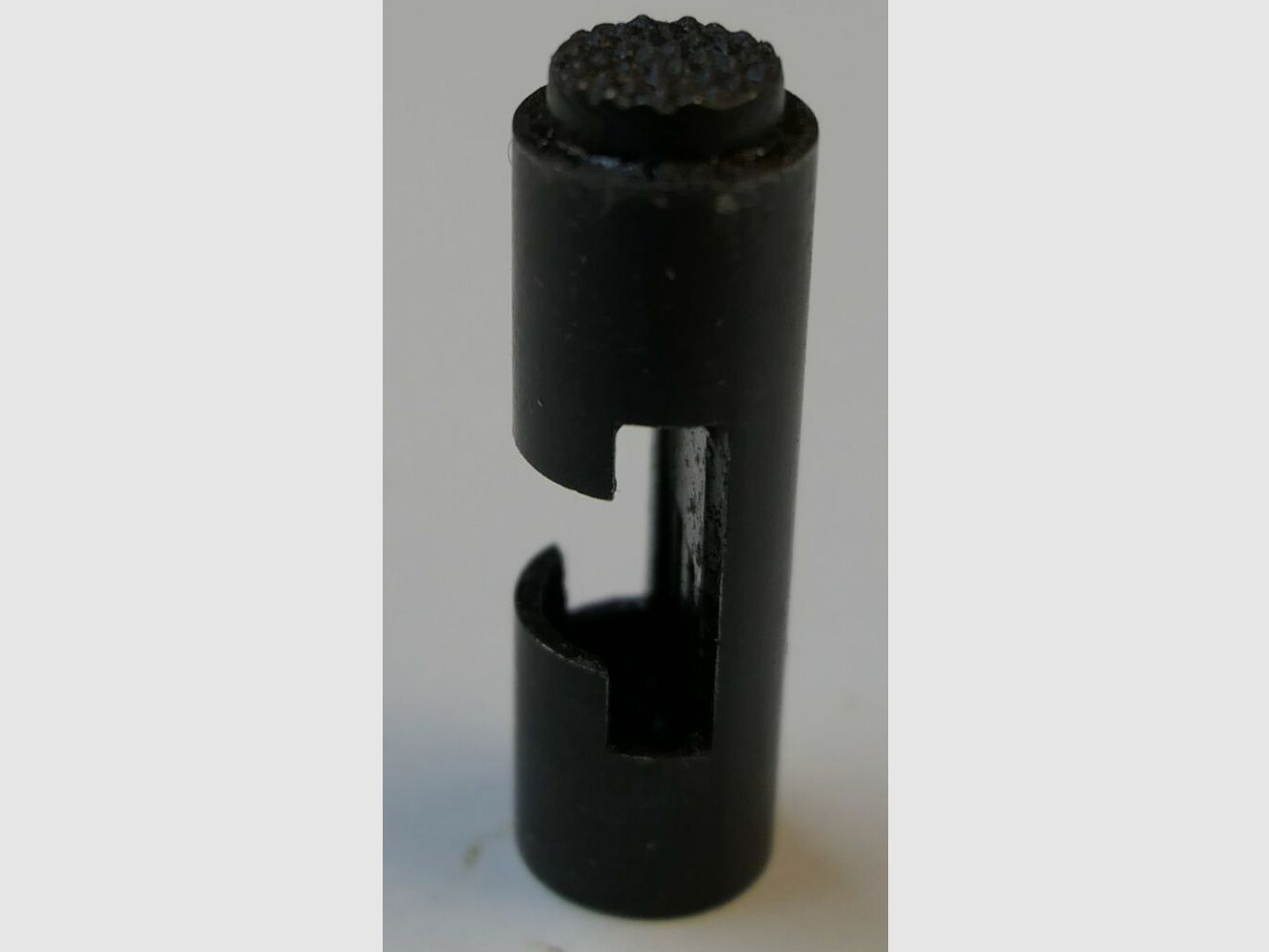 DDR VEB Device & Tool Construction Wiesa original DDR NVA AK 47 sight slider size 2 [ 15 ] unused, new for AK47, 7.62x39