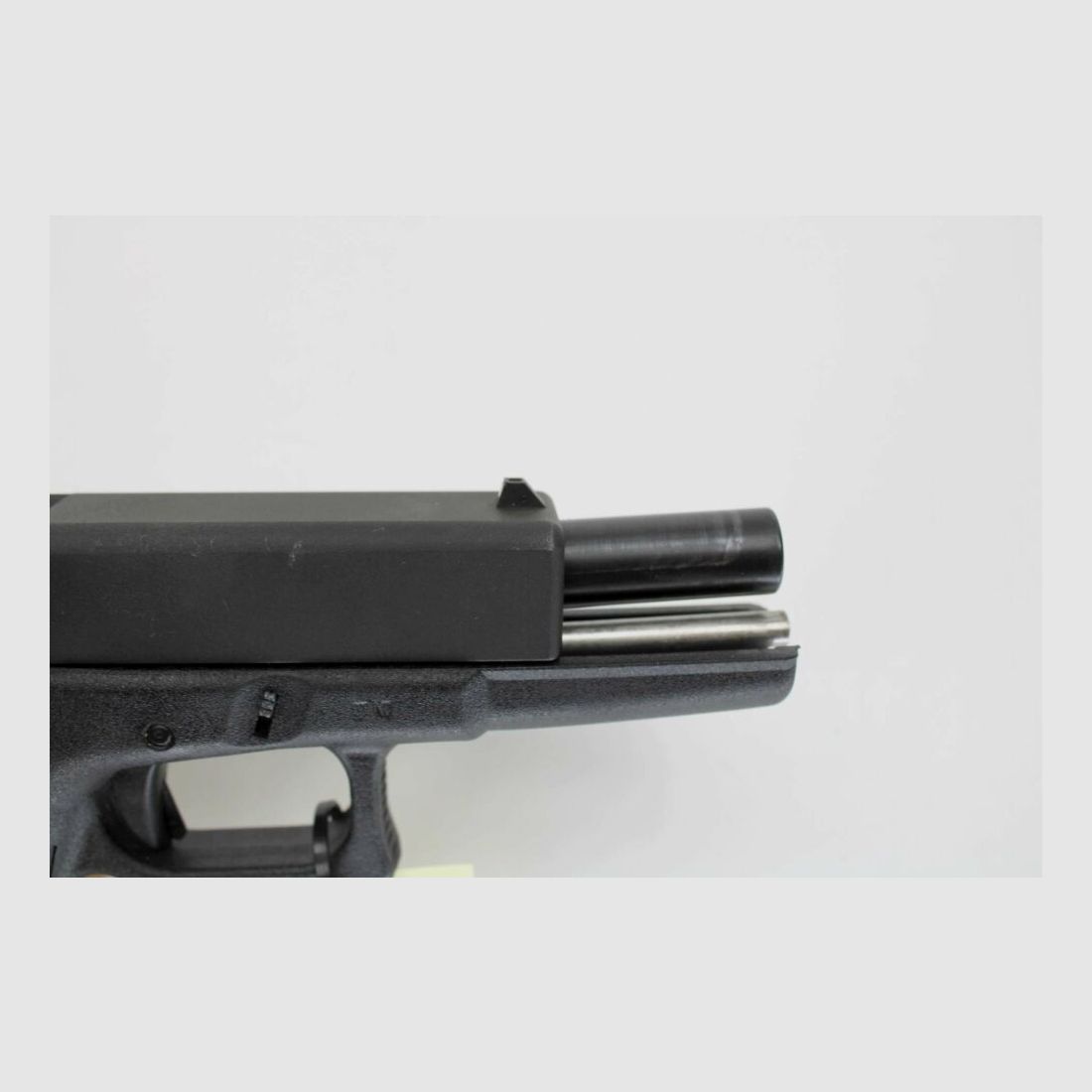 Pistola Glock 17 con 4 cargadores 9mm Luger