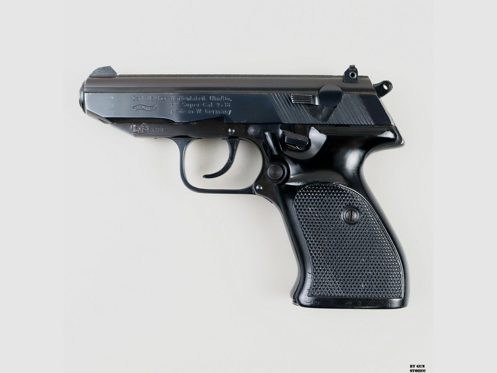 Walther mod. PP Super-pistool kal. 9×18 serienr. 14924, afbeelding 1 van 7