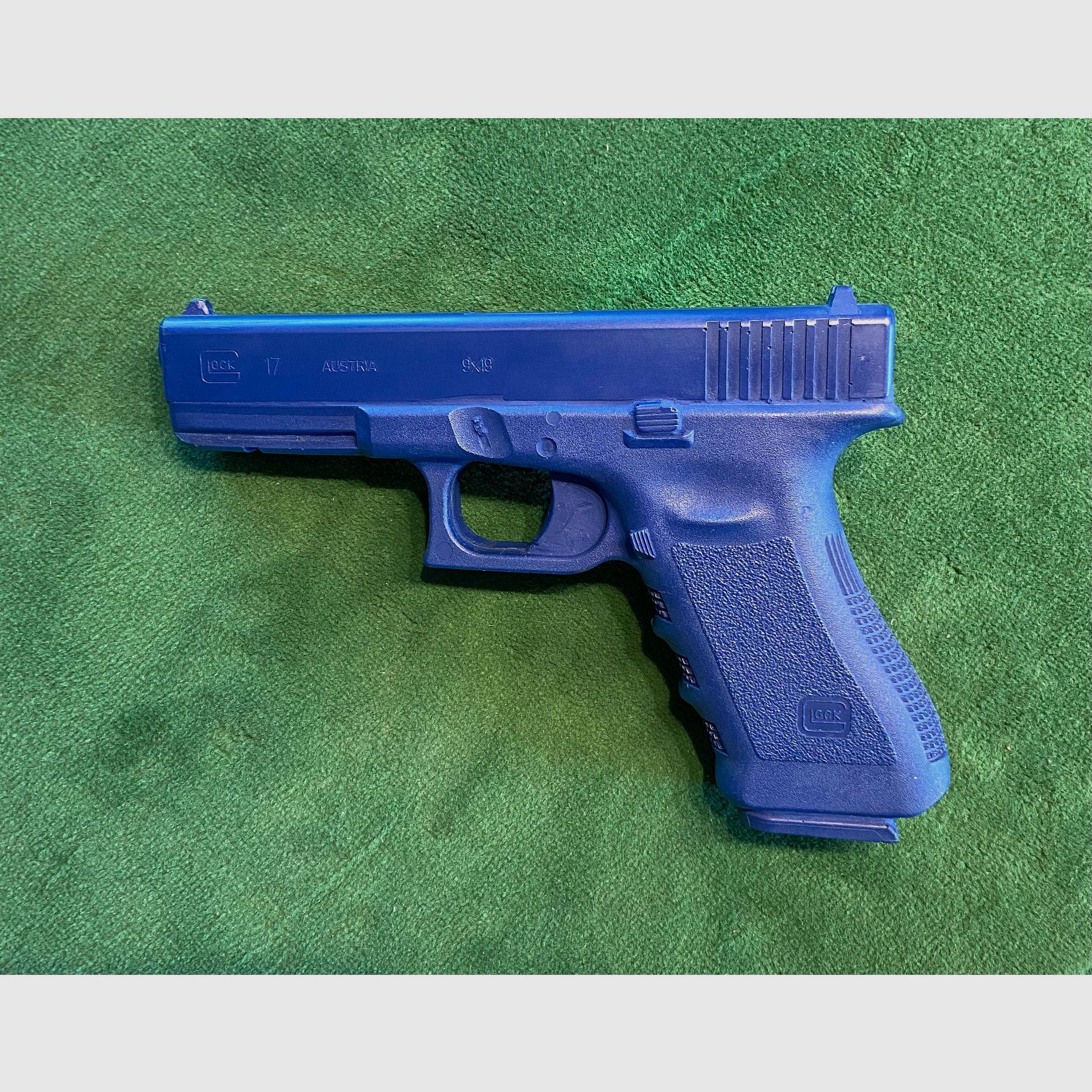BLUEGUNS Trainingswaffe Glock 17 22 31