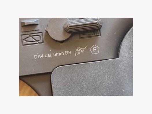 AR15 SilentOps DMR ALPHA Metal Completo Delta Armory Tan S-AEG Rifle Airsoft Libre a partir de 18 Años