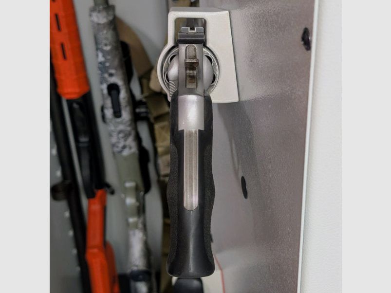 Magnetisches Blockholster für Revolver und baugleiche für Waffenschrank - Zubehör für den Waffenschrank