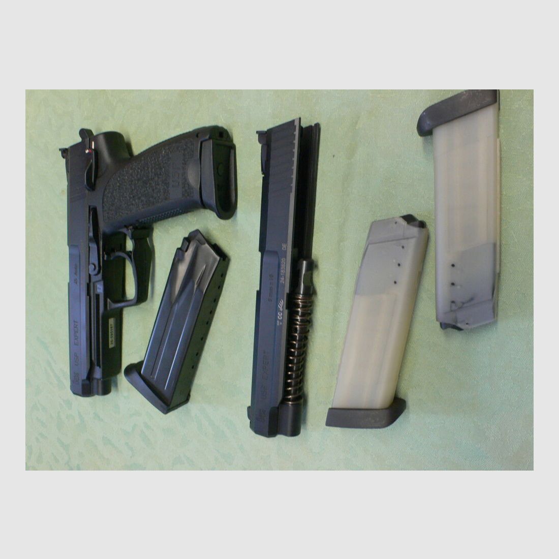 Heckler & Koch USP Expert