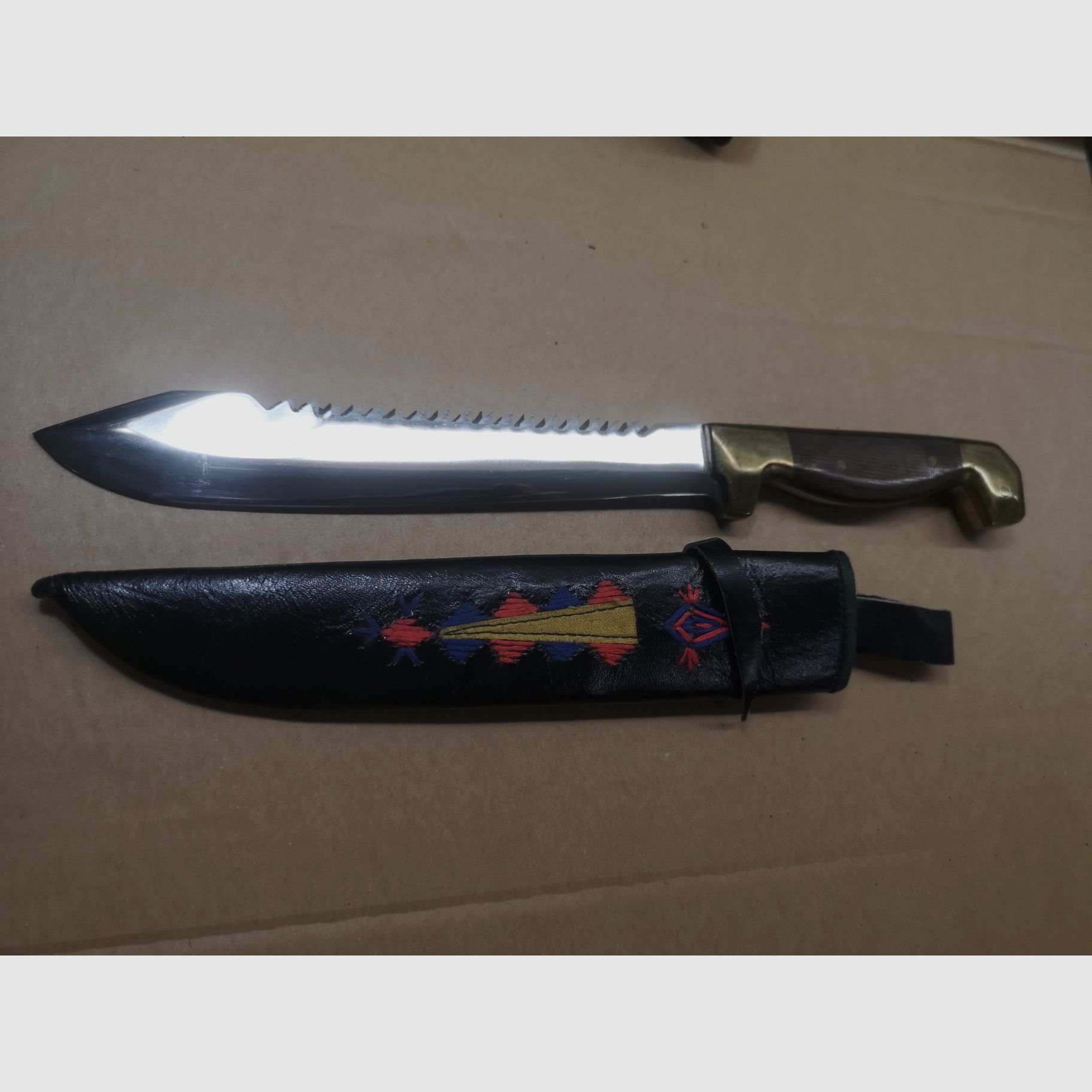 Jagdmesser sehr schwer Handarbeit aus Usbekistan