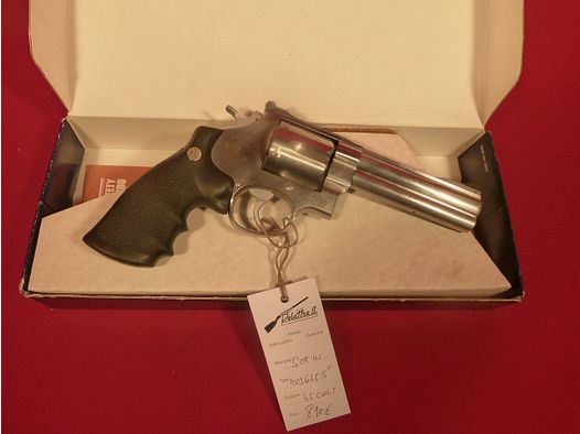 Revolver Smith & Wesson