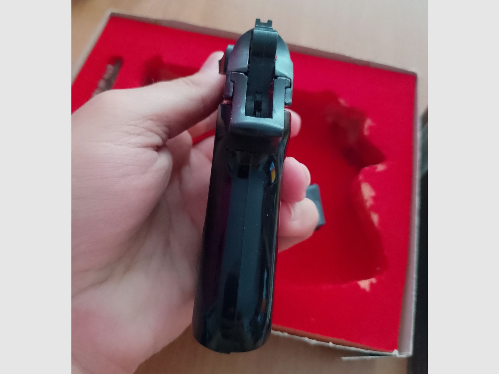 Perfecta Mod. FBI 8000 Cal. 8mm blank in PTB 196/2 in original packaging!