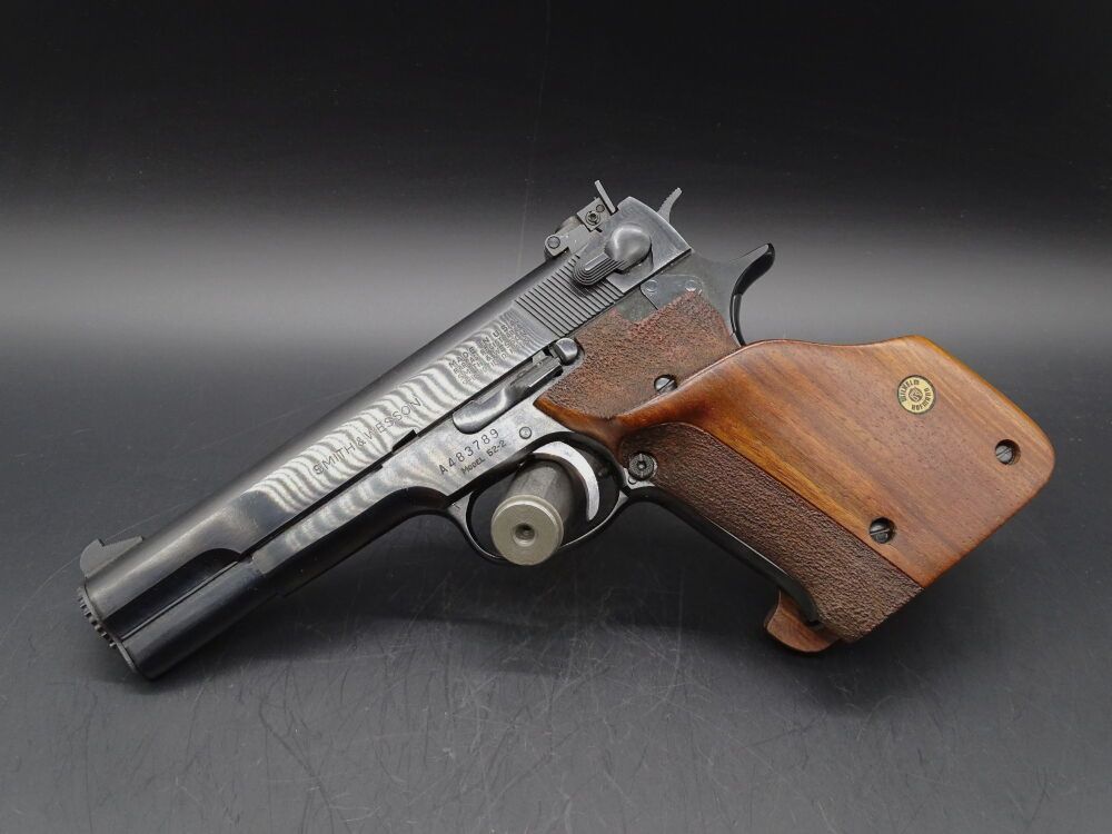Smith & Wesson Mod 52-2 caliber .38 Special WC 52-2