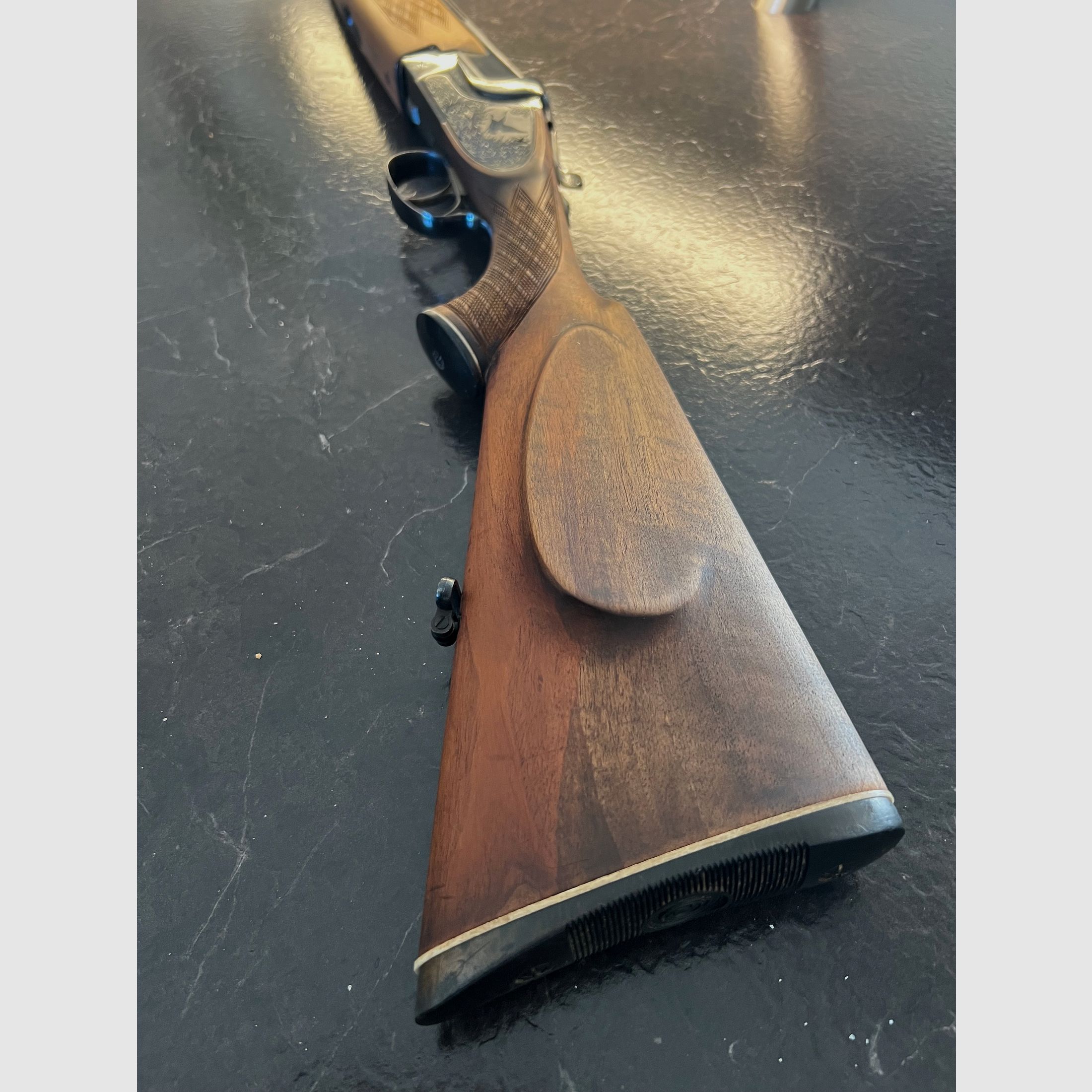 Brno shotgun 12/70 with ejector